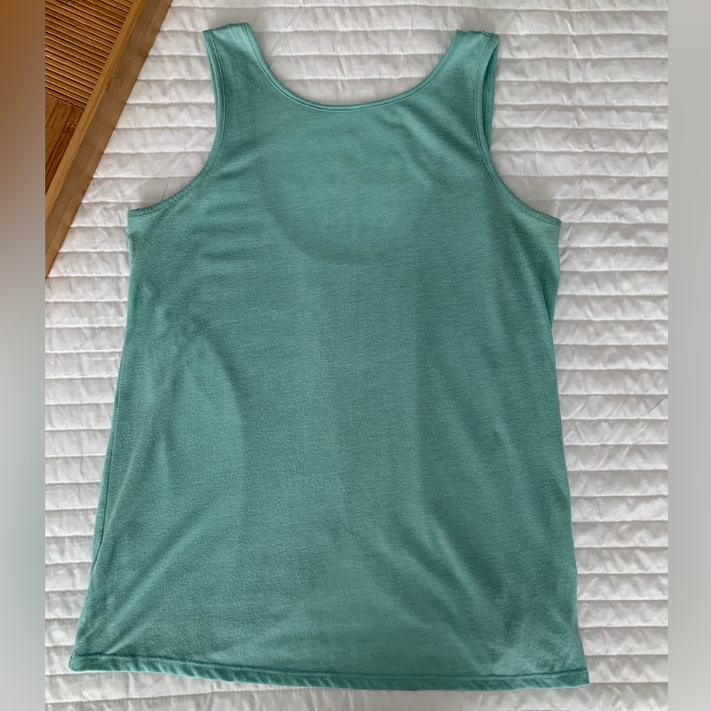 Old Navy Tank Top Women’s Small Mint Green Split Back Sleeveless Lightweight
